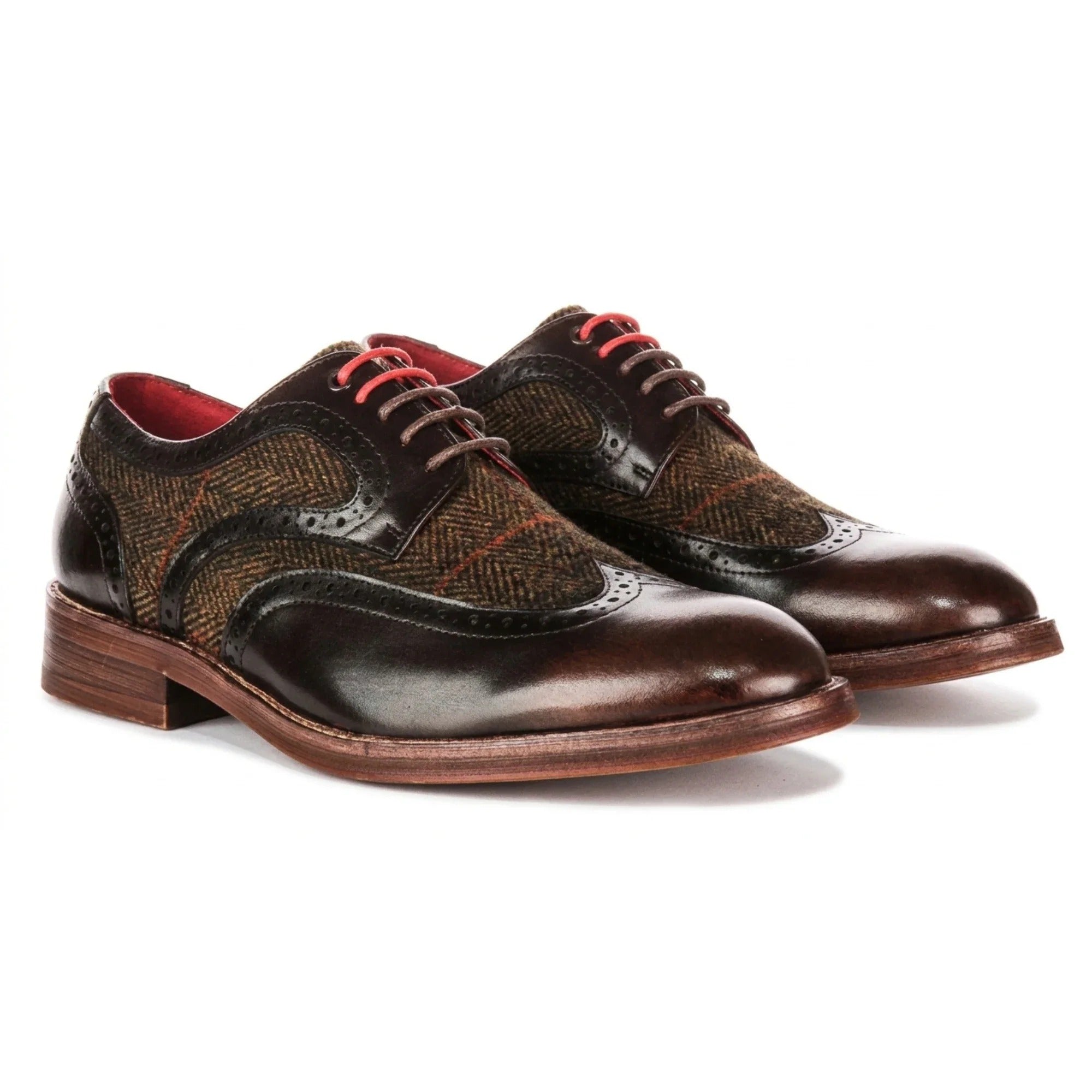 Arlo - Herenschoenen van bruin leer met tweedprint (broguemodel)
