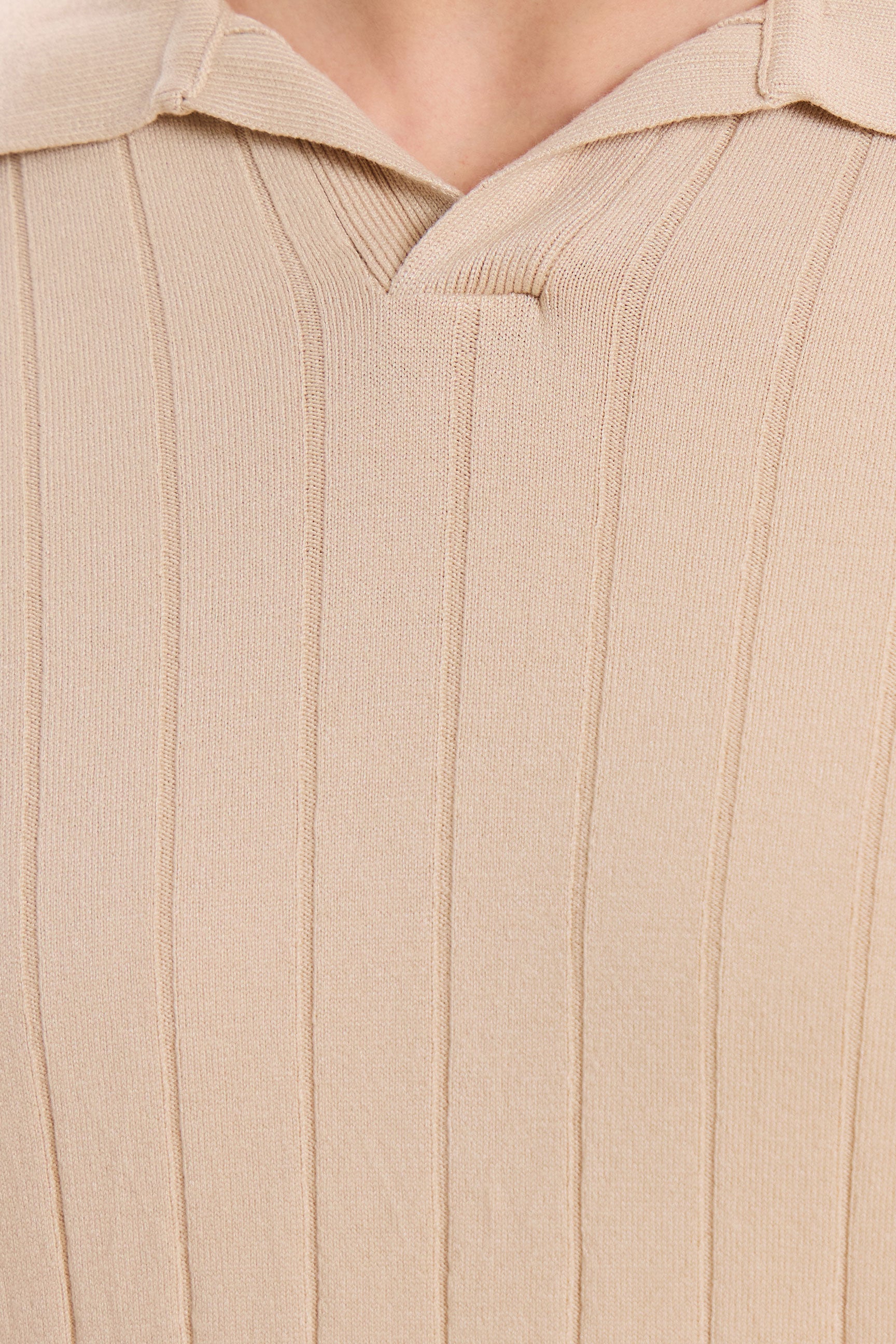 Beige geribbelde gebreide poloshirt voor heren