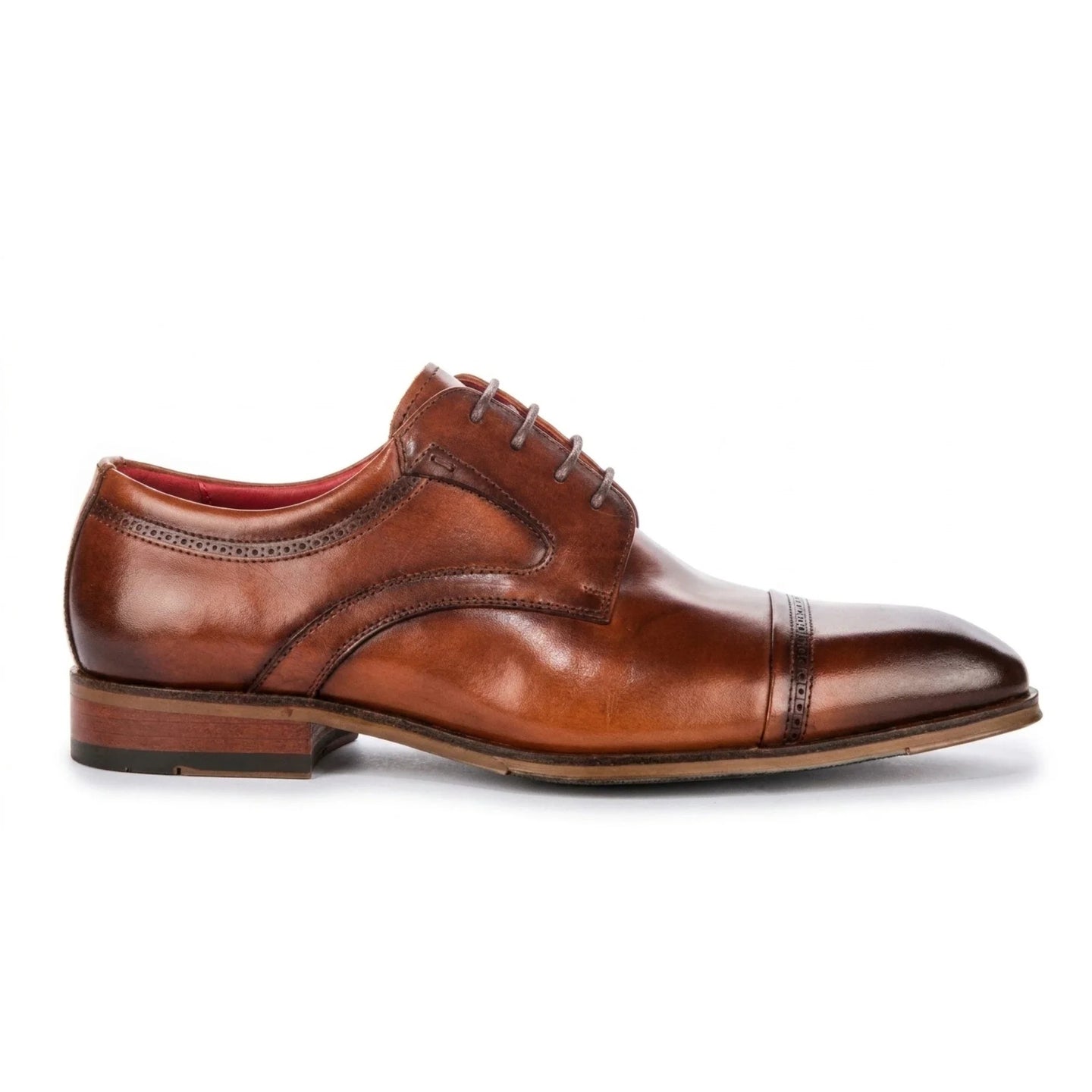 Everett - Bruine, gepolijste leren Derby-schoenen met neuskap voor heren