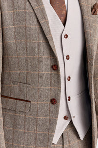 Harris Brown tweedpak met Mayfair Stone gilet