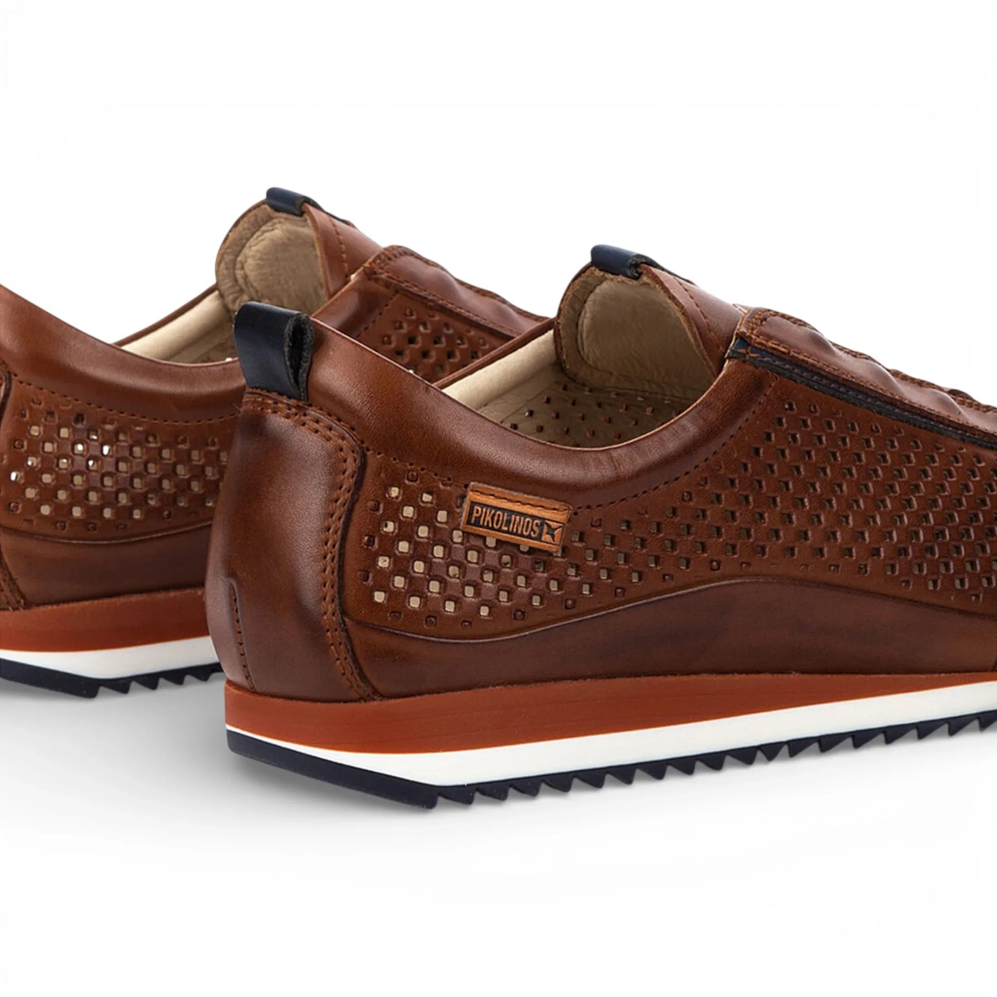 Liverpool - Herensneakers van bruin leer met elastische tailleband