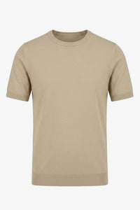 Beige gebreid T-shirt voor heren, normale pasvorm, ronde hals, korte mouwen.