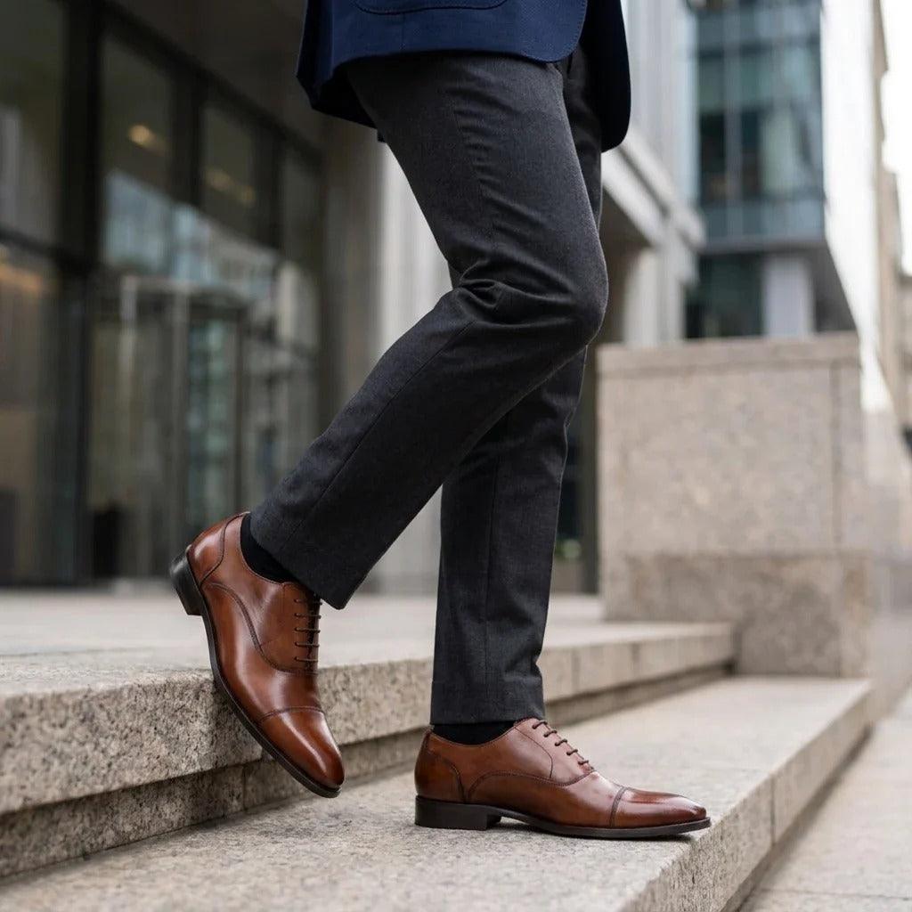 Bruine, effen leren Derby-schoenen met neuskap voor heren