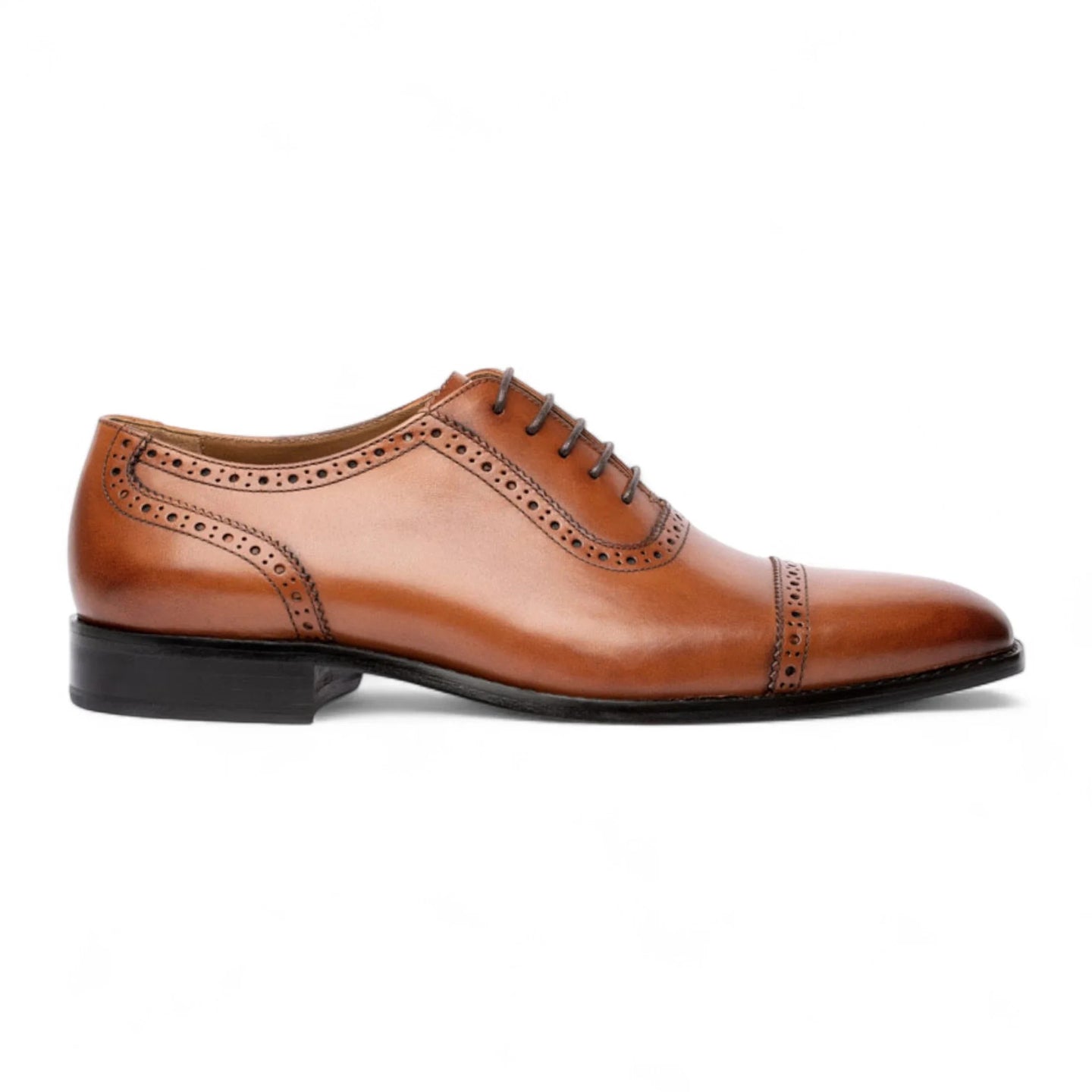 Herenschoenen van lichtbruin leer met neuskap (Oxford-model)