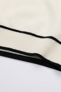 Off-white gebreid T-shirt voor heren, normale pasvorm, ronde hals met contrasterende bies.