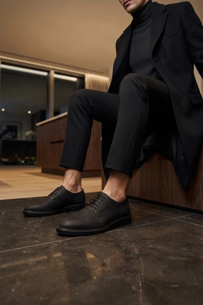 Pedro - Heren Derby schoenen met vetersluiting, zwart suède, matte afwerking