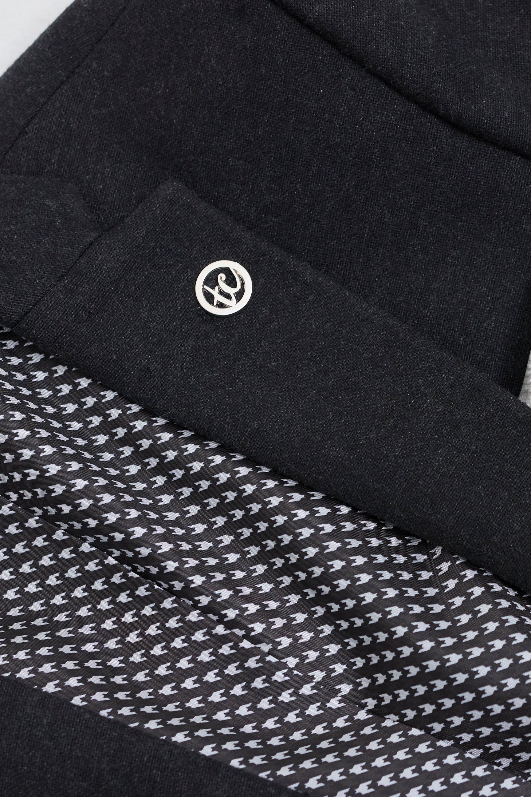 Heren zwart vintage pak uit de jaren 20